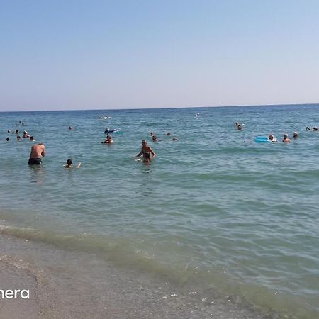 Sea View Apartments Poseidon Лептокария Екстериор снимка