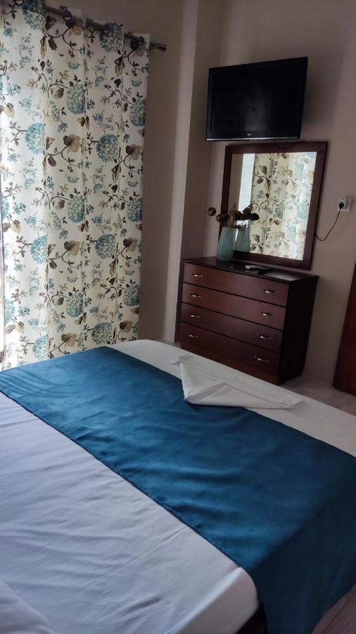Sea View Apartments Poseidon Лептокария Екстериор снимка